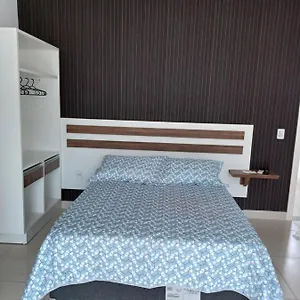 Apartahotel Loft Gogh, Bombinhas
